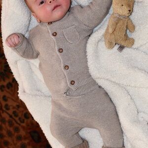 Carter's Tan Kids Matching Set 0-3 months